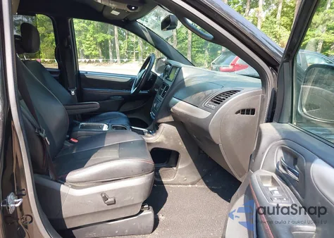 2017 Dodge Grand Caravan Gt из США, поврежденный, VIN 2C4RDGEG4HR567811